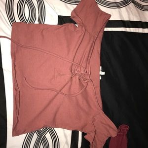 Lace up crop top💁🏽‍♀️